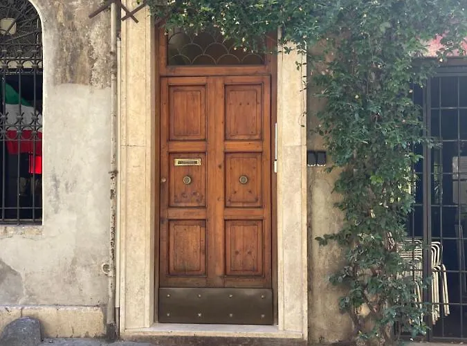 Madonna Dei Monti Διαμέρισμα *